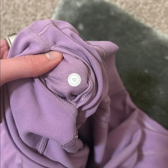Lululemon Lavender Activewear - Picture 5 of 5